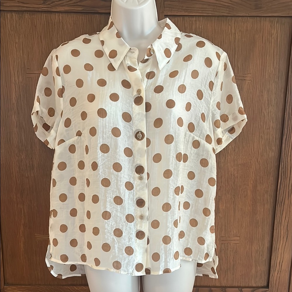 CAbi Spectator Shirt, Medium. Like New!